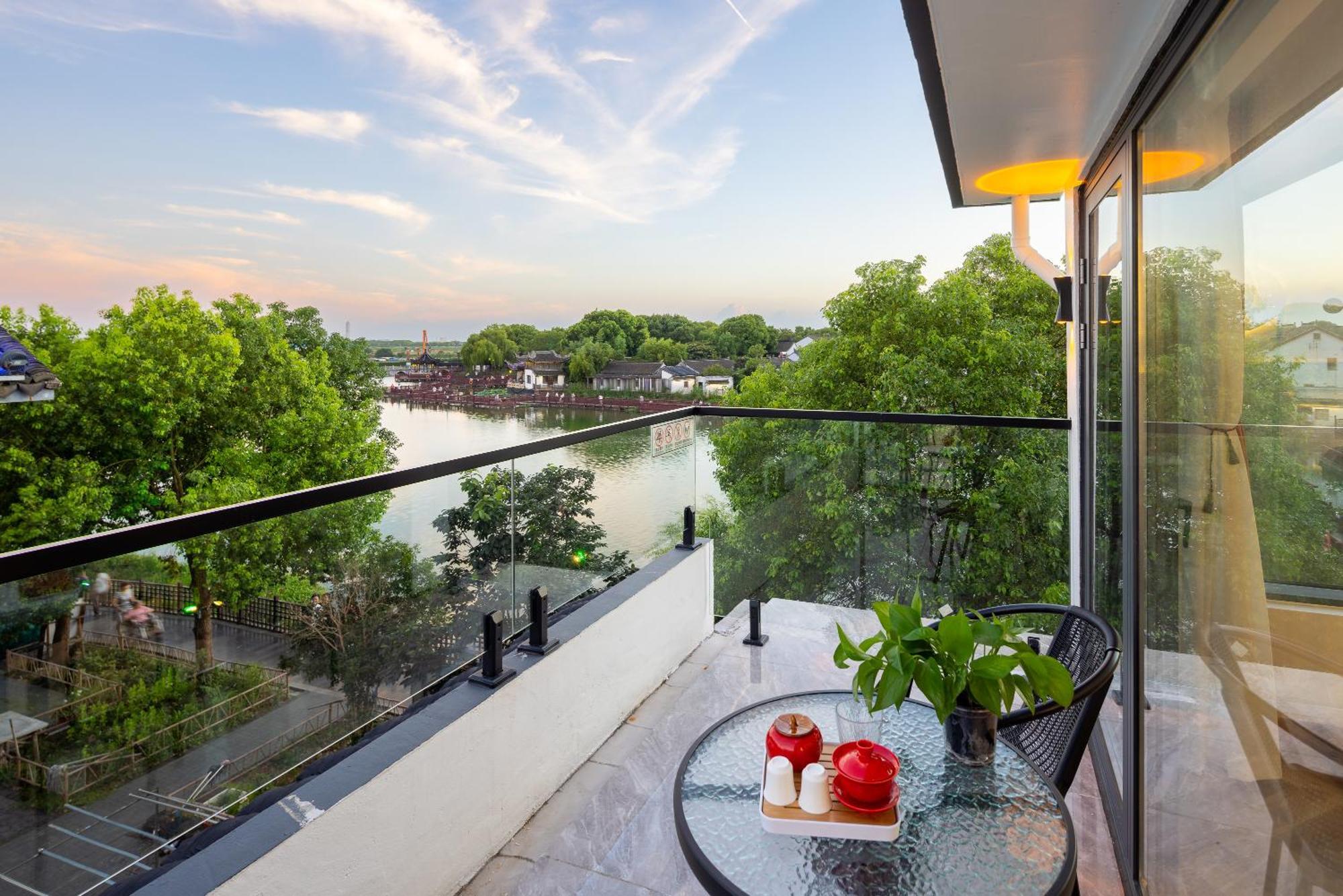 Suzhou Zhouzhuang Slowlife River View Lnn Куншан Екстериор снимка