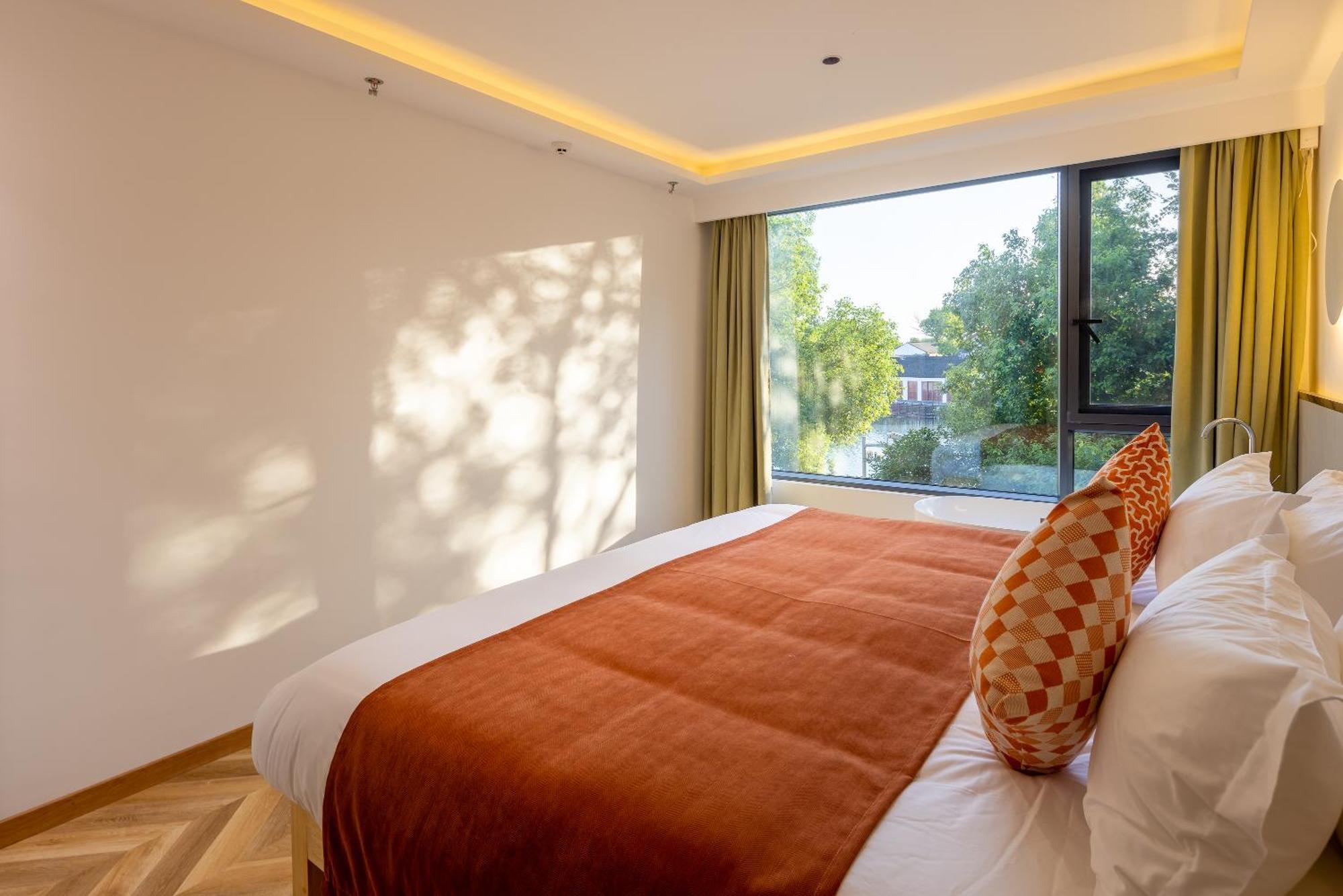 Suzhou Zhouzhuang Slowlife River View Lnn Куншан Екстериор снимка