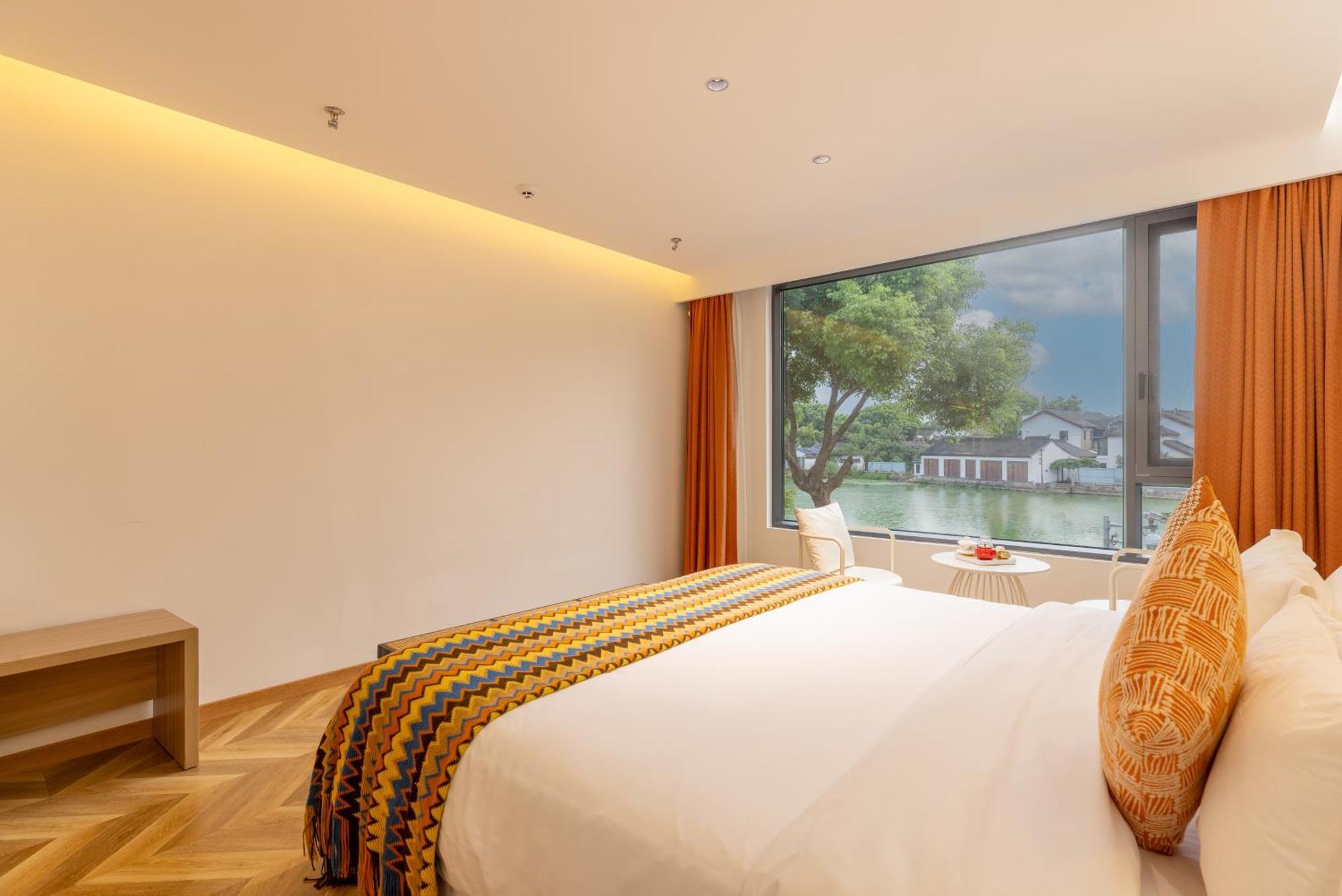 Suzhou Zhouzhuang Slowlife River View Lnn Куншан Екстериор снимка